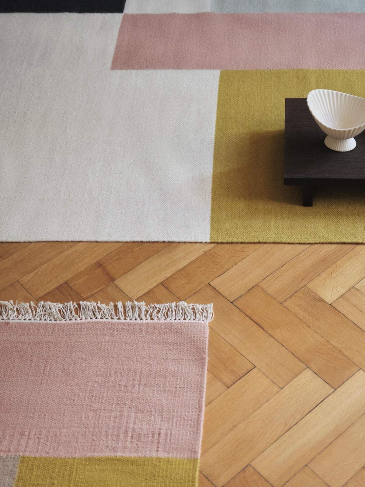Kelim Rug, Large - Squares, corner and edge detail