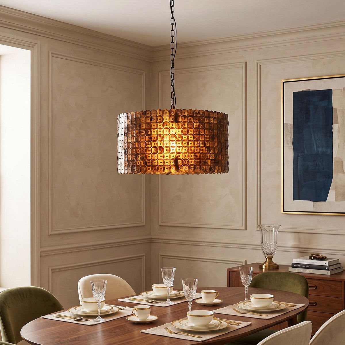 Naerix Shell Pendant Lamp, close up of the glass