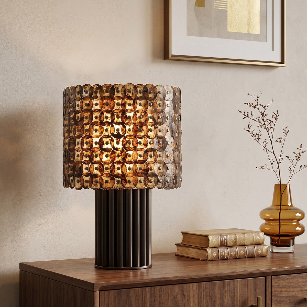 Naerix Shell Table Lamp, side profile