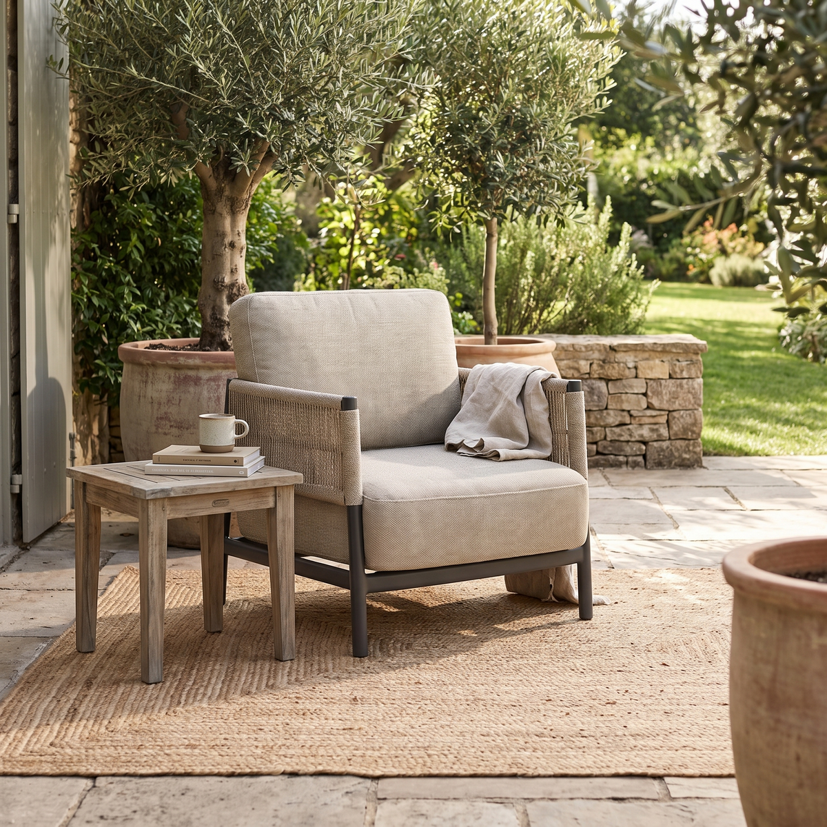 Saratoga Charcoal Aluminum Lounge Chair, side profile