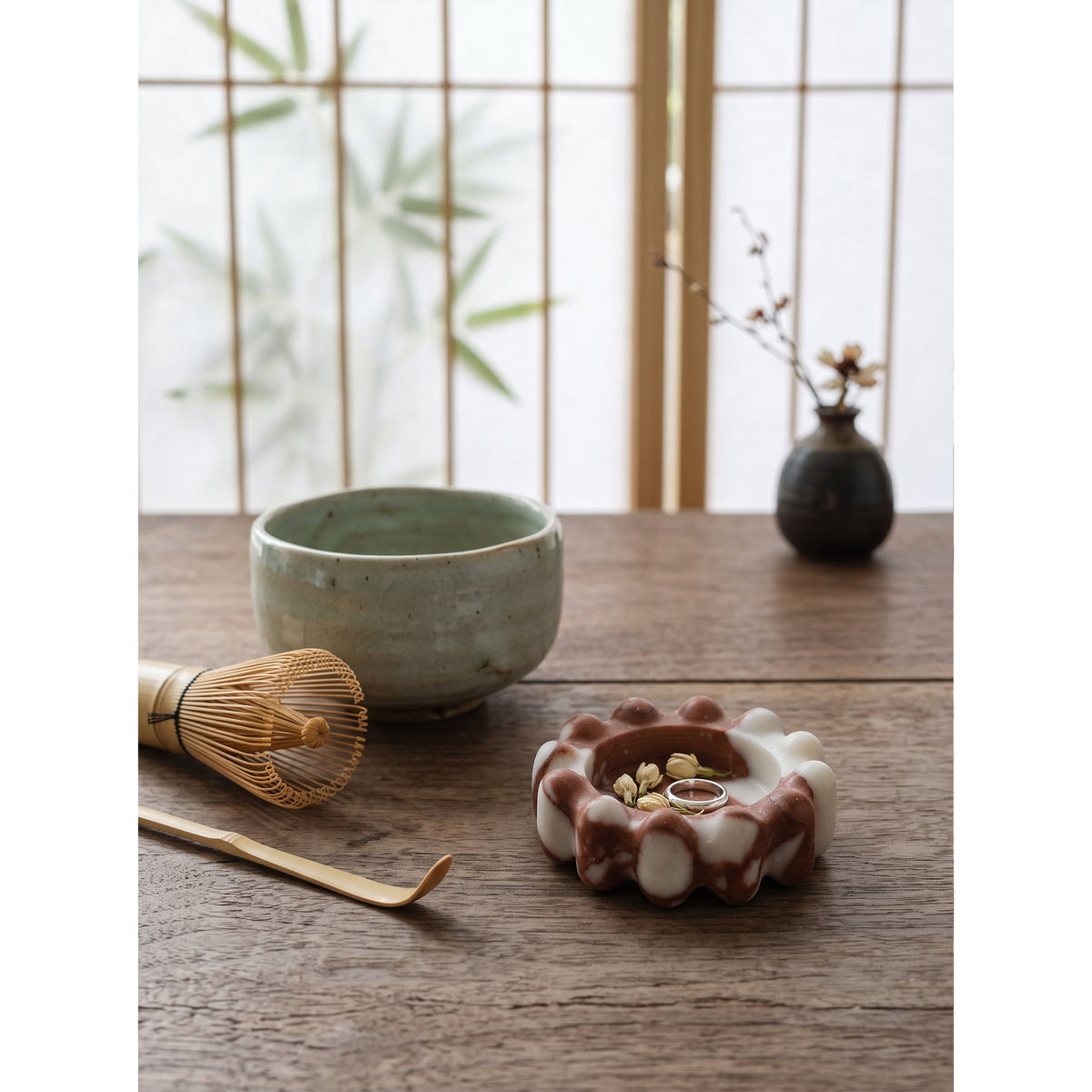 Scalloped Marble Catchall Dish, interior view
