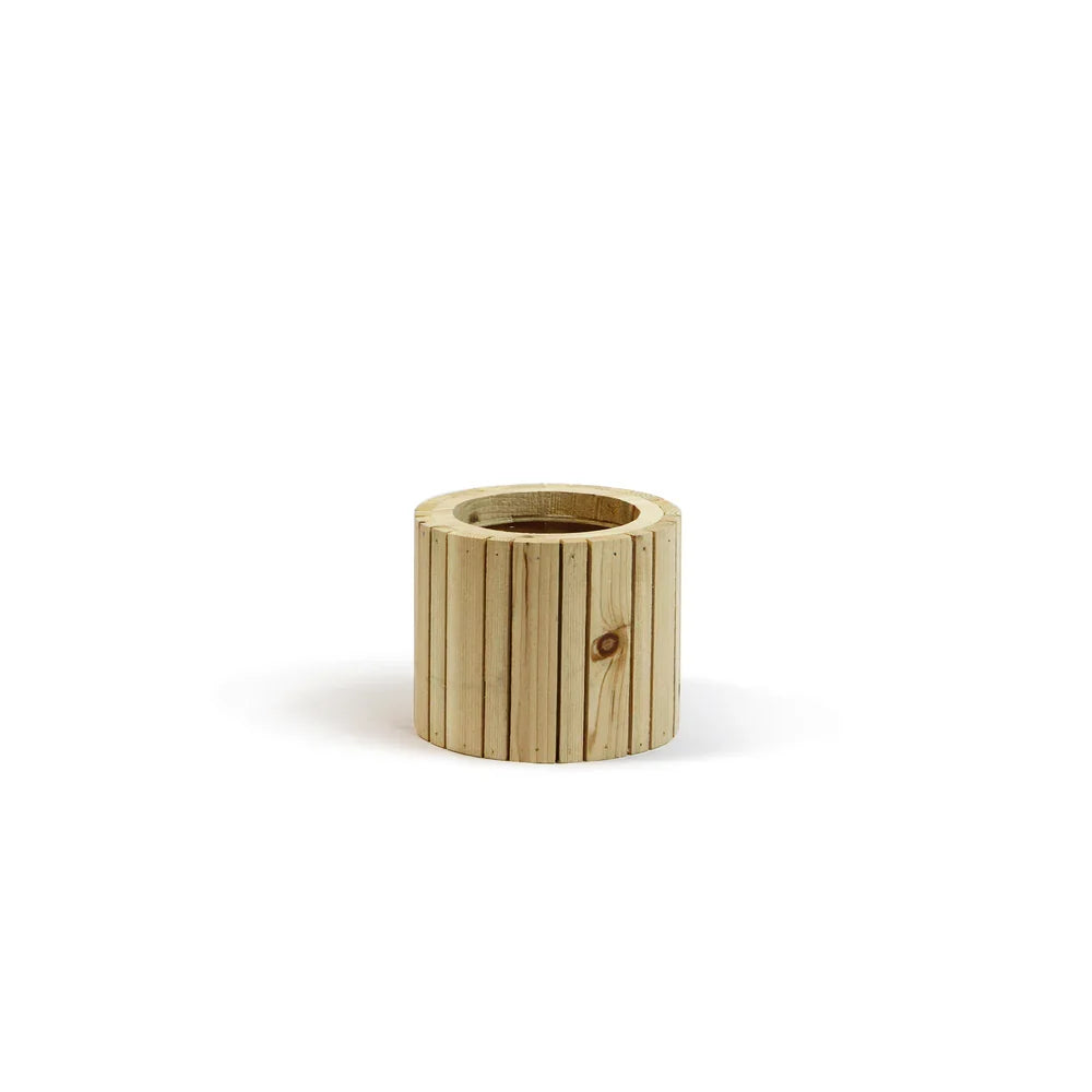 Vertical Slat Wood Box Case Pack, grain and finish close up