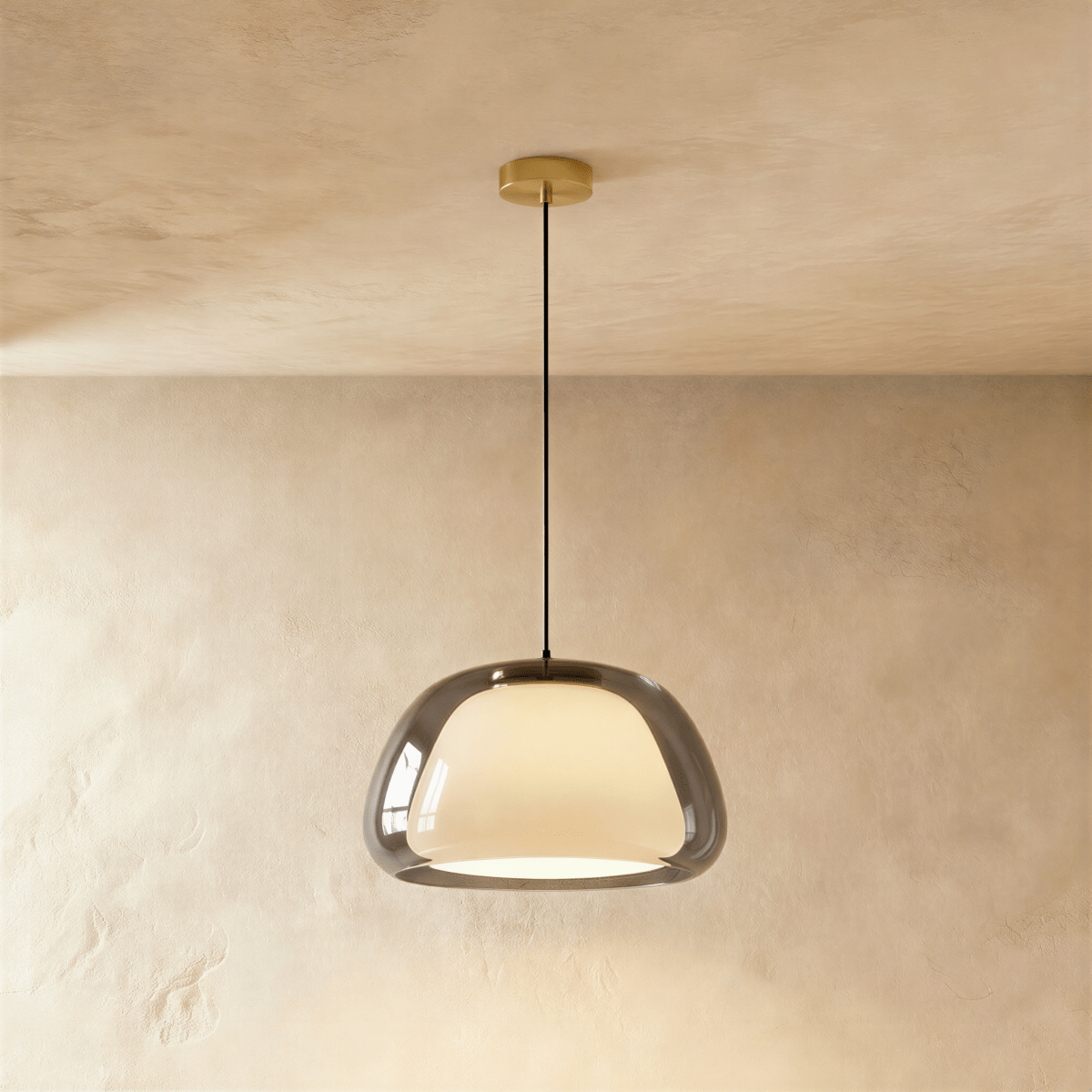 Zabda Metal Pendant Light, glow and light quality close up